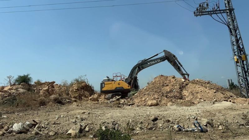 החלו העבודות להעברת הכניסה לבית העלמין צור שלום