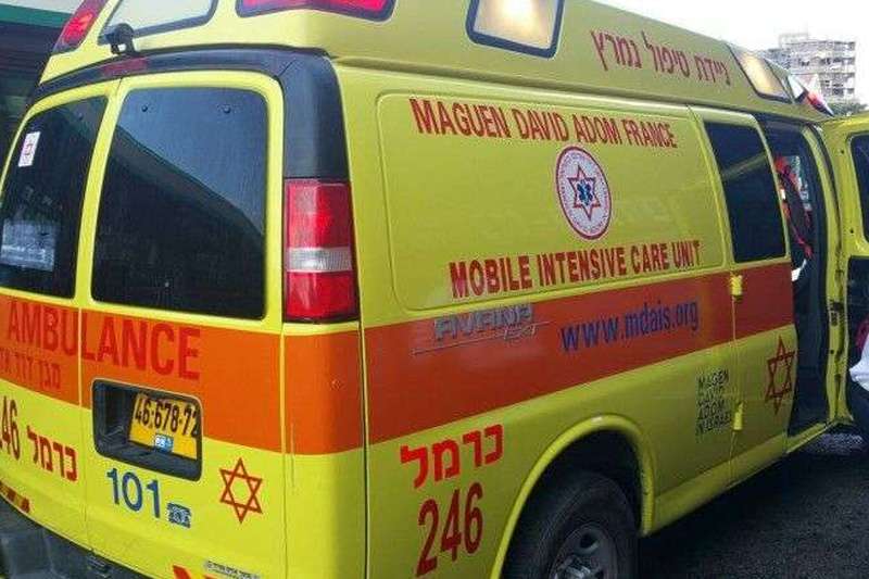 אירוע דקירה בחיפה: גבר כבן 40 נפצע קשה