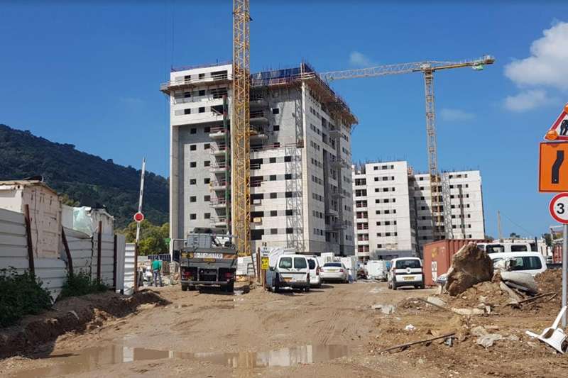 עבודות הבנייה בקרית אליעזר | צילום: רדיו חיפה