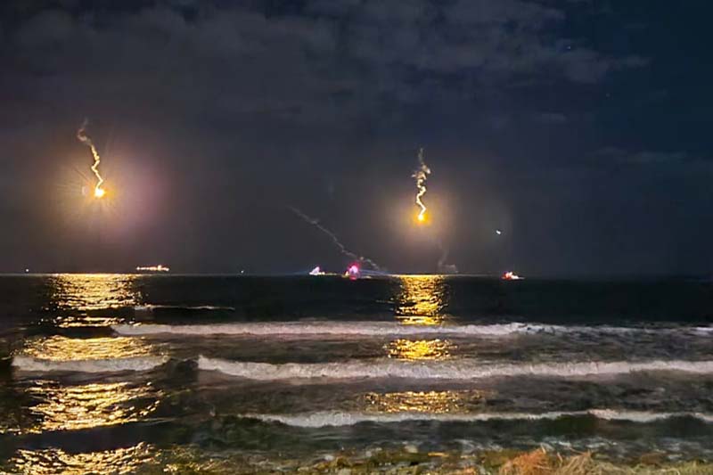 מסוק צה"לי התרסק מול חופי חיפה: שלושת אנשי הצוות חולצו