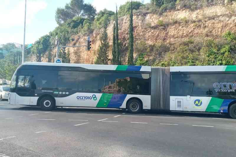 המטרונית בחיפה: בוטלה השביתה שתוכננה למחר