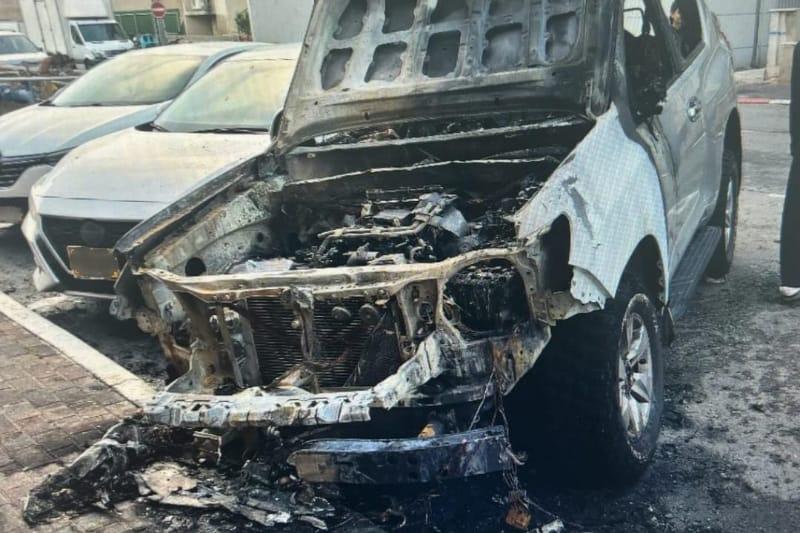 בעקבות סכסוך משפחתי: תושב חיפה הצית רכב בעיר