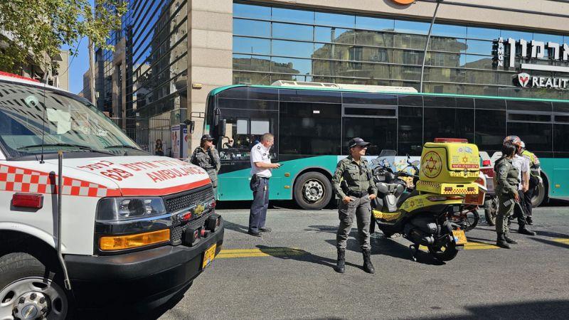 זירת האירוע ברחוב הנביאים בחיפה | צילום: תיעוד מבצעי מד"א 