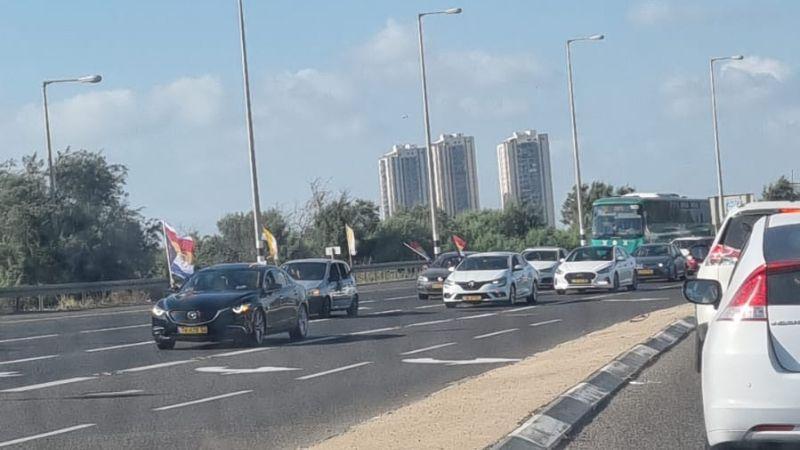 שיירת רכבים בדרך לחיפה | צילום: חדר מצב ארצי