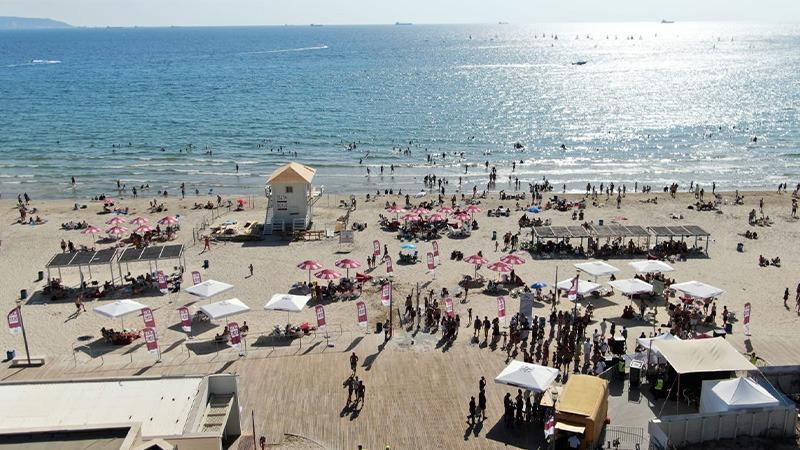 מסימני החזרה לשגרה: עכו פותחת את עונת הרחצה בחופים