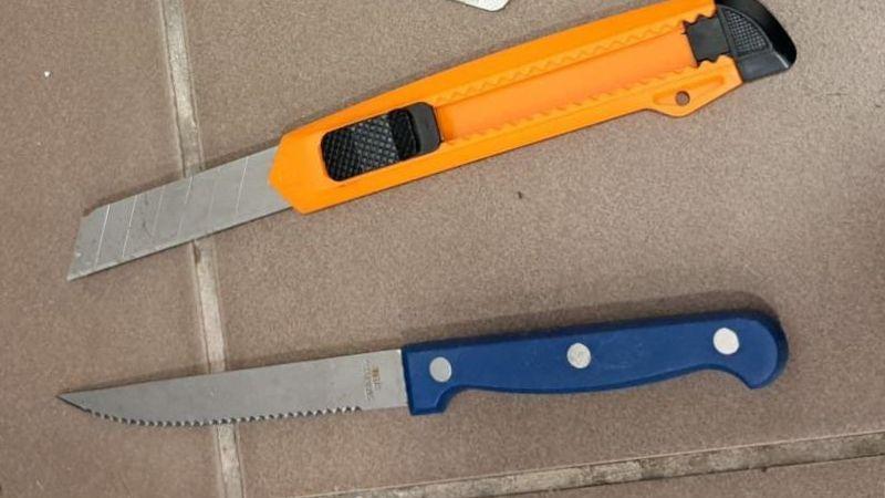 תושבי עזה נתפסו עם סכינים סמוך לתחנת המשטרה