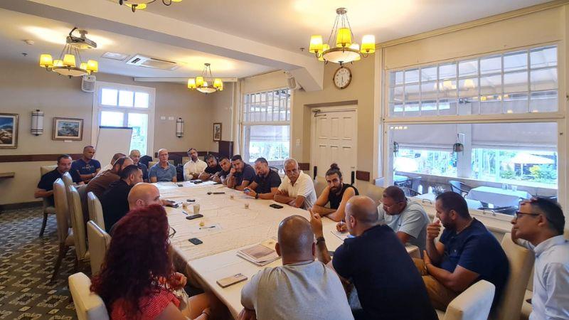 פגישת בעלי העסקים במושבה עם נציגי העירייה | צילום: דוברות עיריית חיפה