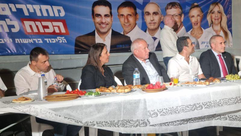 השרים דיכטר וגמליאל בהשקת הקמפיין של הליכוד בחיפה | צילום: רדיו חיפה