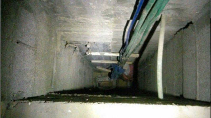 פיר המנהרה שנחשף במסגד ברצועת עזה | צילום: דובר צה