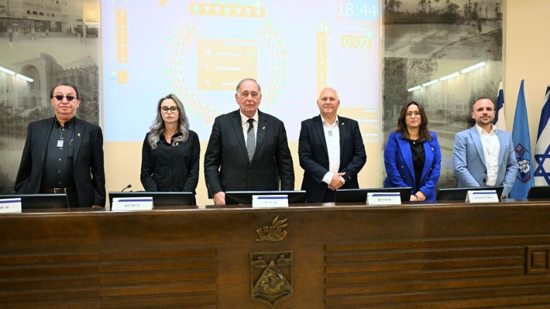 ראש העיר יונה יהב וסגניו | צילום: ראובן כהן דוברות עיריית חיפה