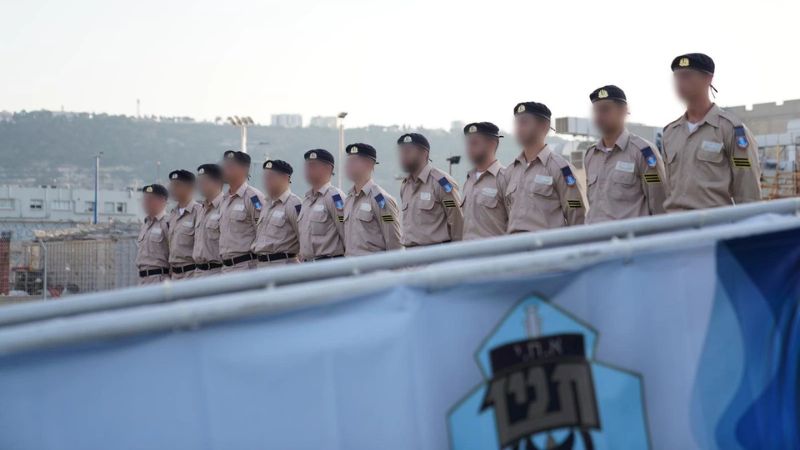 מסיימי קורס צוללן | צילום: דובר צה"ל