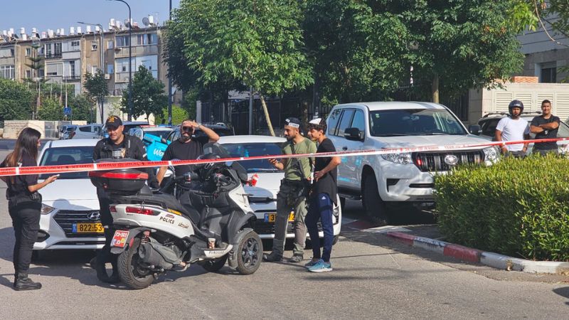 זירת האירוע ברחוב ליסין בקרית אליעזר | צילום: דוברות המשטרה