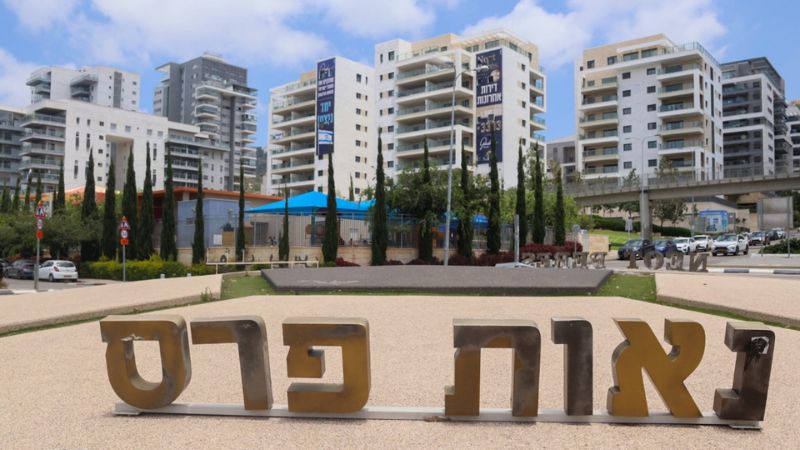 אקלקטיקה של כיעור | צילום: עומר מוזר