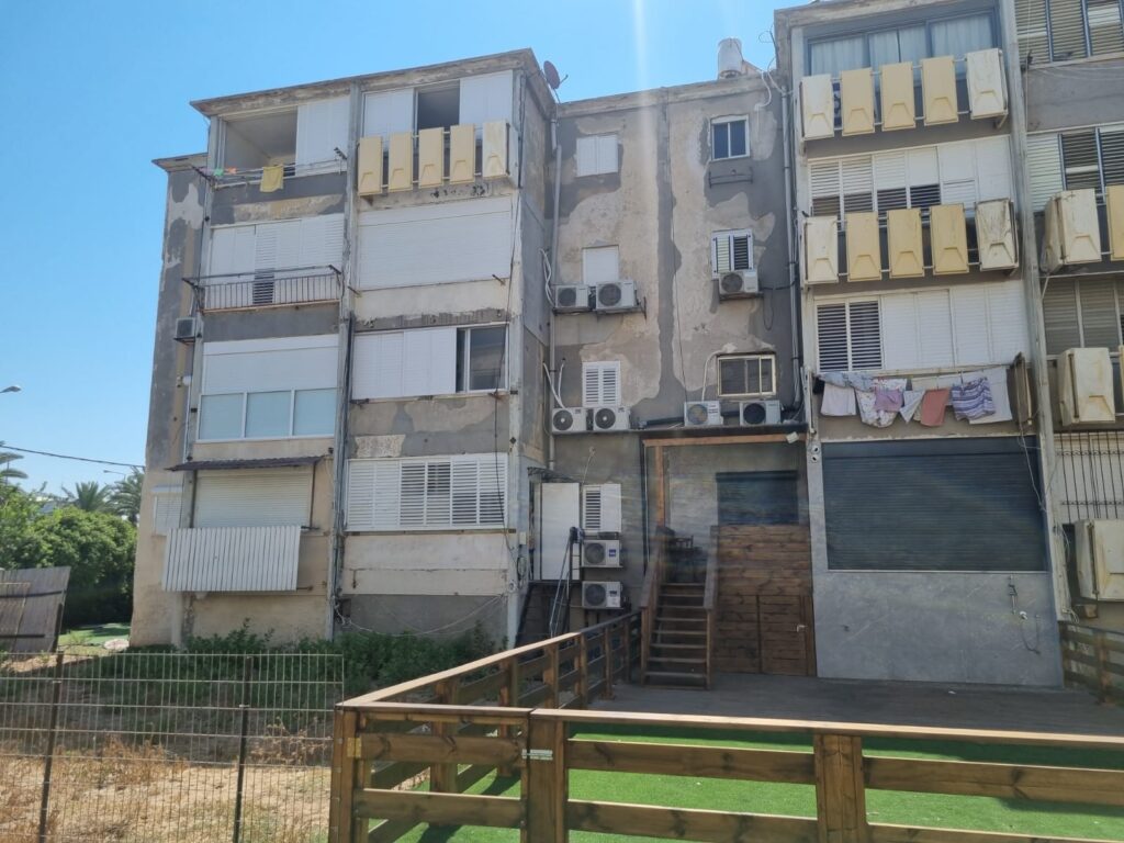 מחיר דירה בת 2.5 חדרים נע בין מיליון וחצי לשני מיליון שקל | צילום: אודיה שווץ