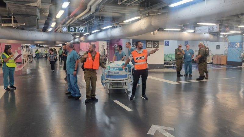 משנעים חולים לבית החולים התת קרקעי ברמב
