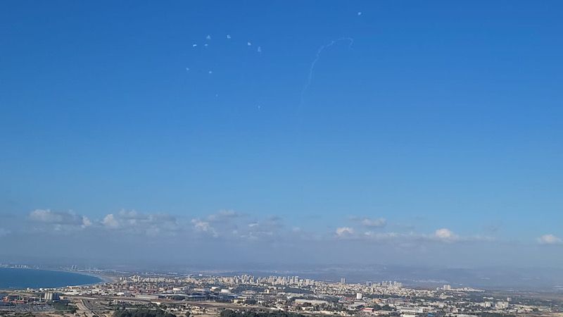 יירוטים מעל מפרץ חיפה | צילום: רדיו חיפה