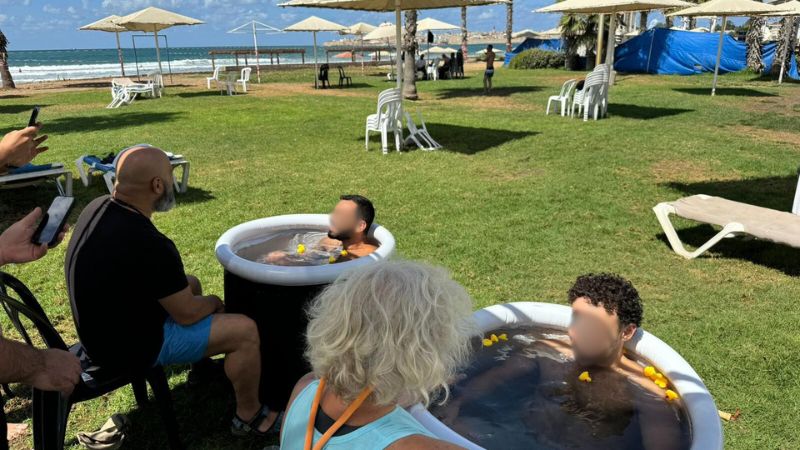 מתפננים במלון חוף התמרים | צילום: אלבום פרטי