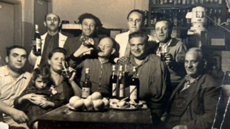 כך הכל התחיל. קפה גלידה יונק | | צילום (אילוסטרציה): רדיו חיפה