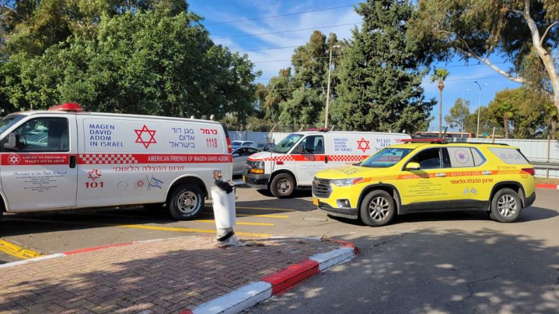 פועל כבן 36 נהרג לאחר שנפל מאחד המתקנים במתחם בז