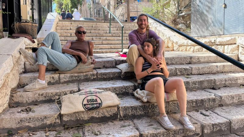 תושבי מדרגות הנביאים | צילום: יוסי קורי