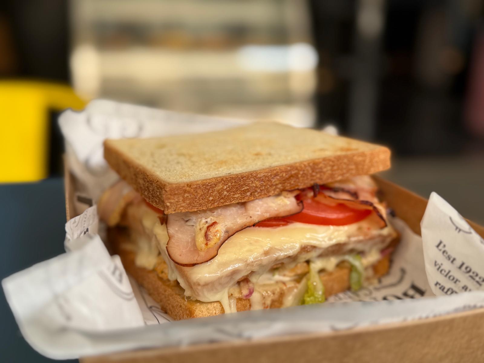 כריך הדמים של פולי מ