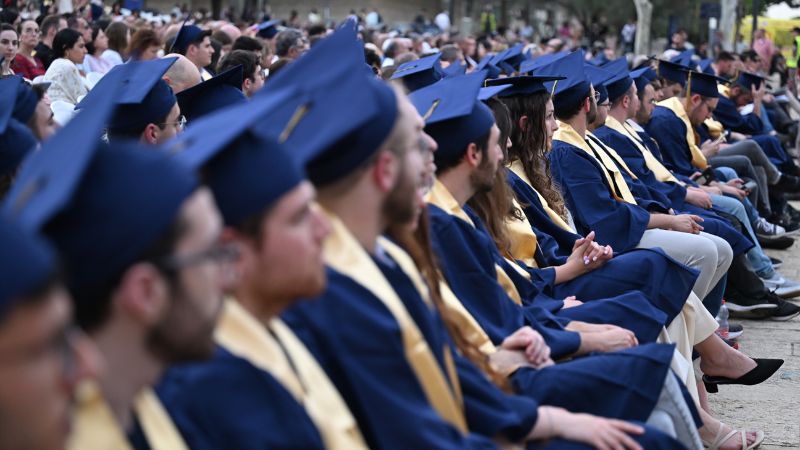 בוגרי הטכניון בטקס הענקת התארים | צילום: רמי שלוש, דוברות הטכניון
