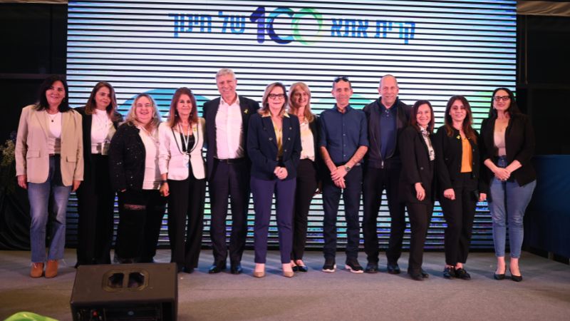 ועדת פרס החינוך הארצי בסיור בקריית אתא | צילום: דוברות עיריית קריית אתא