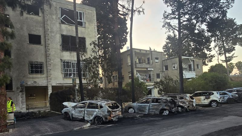 היום שאחרי: כך נראית זירת נפילת הטיל בחיפה
