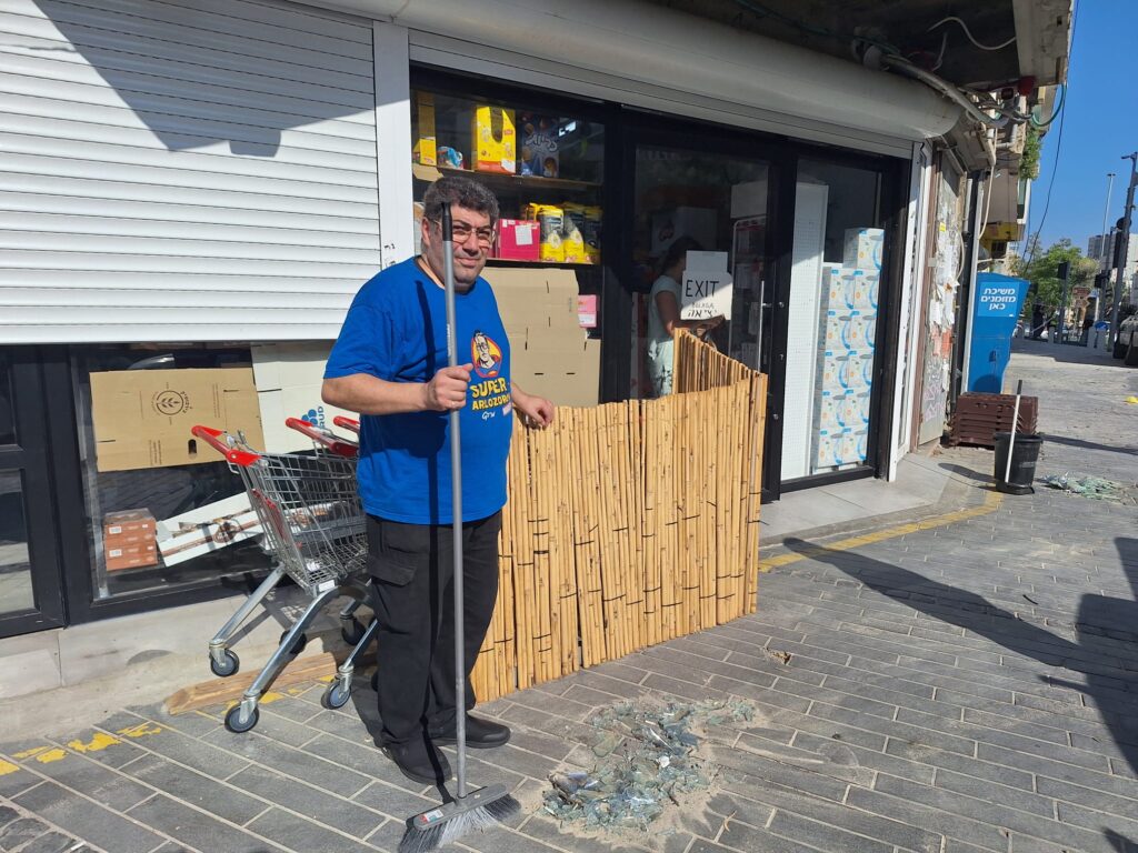 זירת הנפילה בחיפה | צילום: עומר מוזר