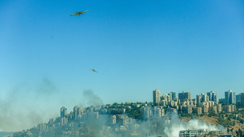 השריפה בחליסה: מספר מבנים נפגעו ותושבים פונו. הושגה שליטה