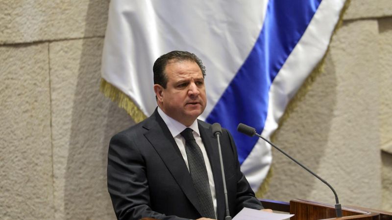 ח