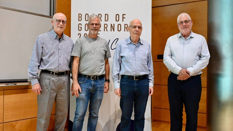 מימין לשמאל: נשיא הטכניון פרופ' אורי סיון, גדעון פרנק, דדי פרלמוטר ויו