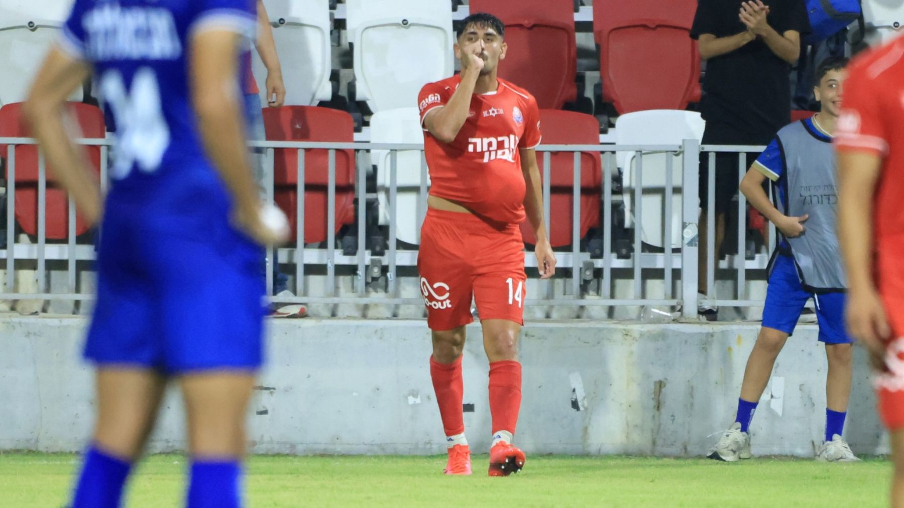 על הכרטיס והכסף: 1-0 להפועל חיפה מול עירוני טבריה