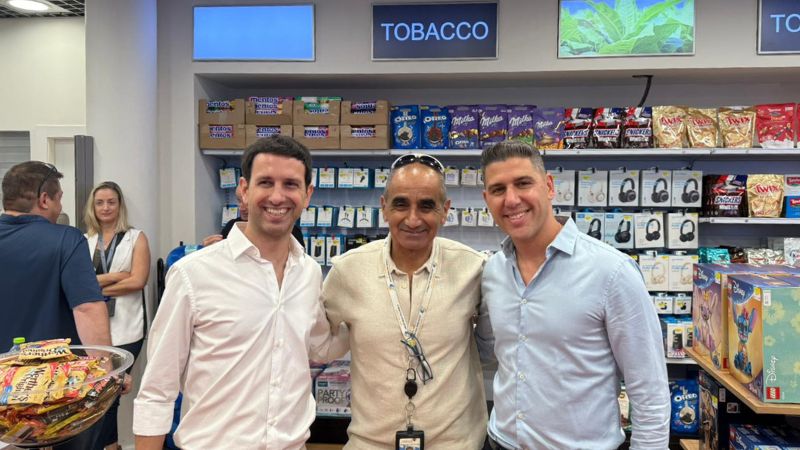 מימין: איתי לב, מאיר כהן, שרון אג'ובל | צילום: חגית הורנשטיין