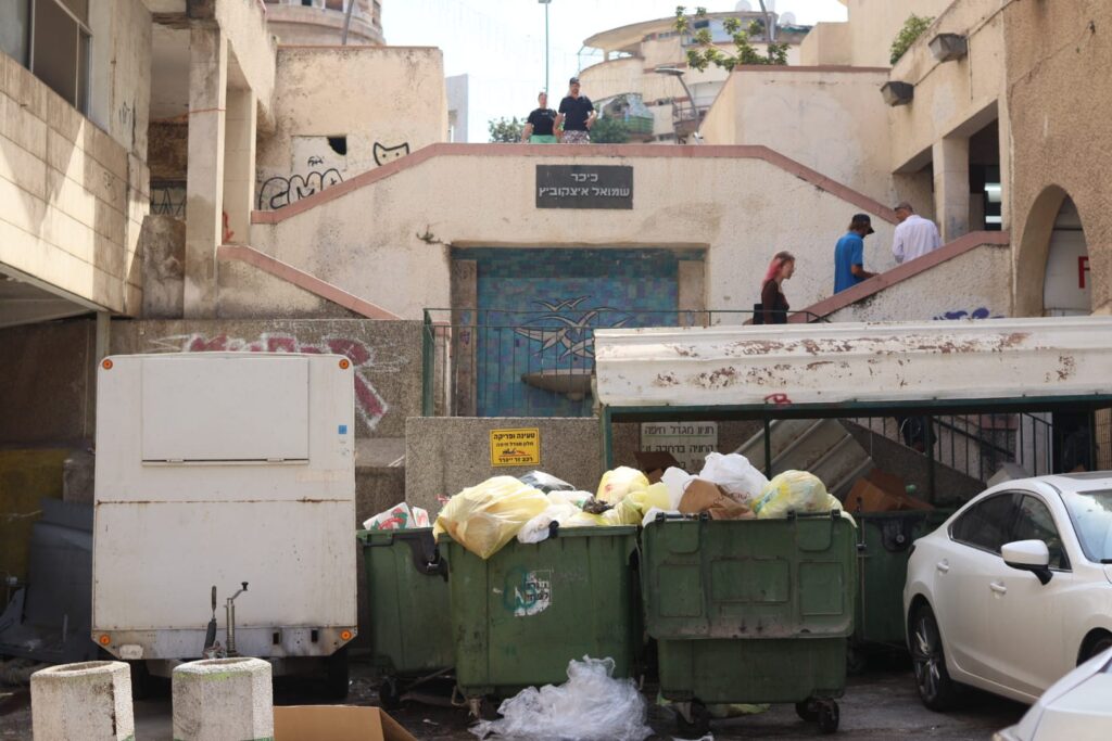 מעבר איצקוביץ בין רחוב הרצל לרחוב החלוץ | צילום: עומר מוזר