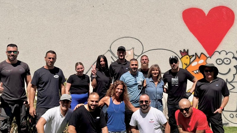 למען הקהילה: עובדי נמל המפרץ חידשו את בית הספר אופקים בחיפה