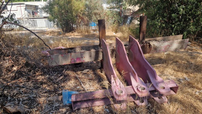 "לפסל הזה יש קשר היסטורי לנשר ועצוב שלא מייחסים שום חשיבות למורשת"