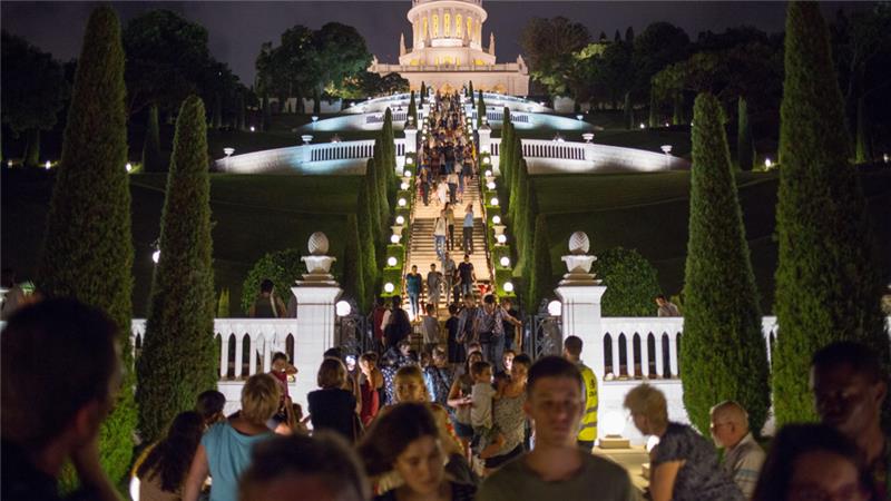 כיפת הזהב והגנים התלויים בלילה | צילום: דוברות המרכז הבהאי