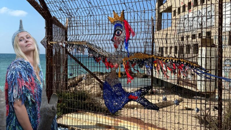 הגדר שהפכה ממוקד מחלוקת עירונית לגלריית אמנות יפהפייה