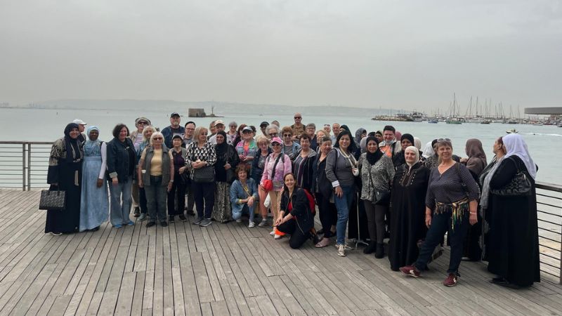 שתי הקבוצות, דוברות הערבית והרוסית, בטיול משותף | צילום: נועה עובדיה