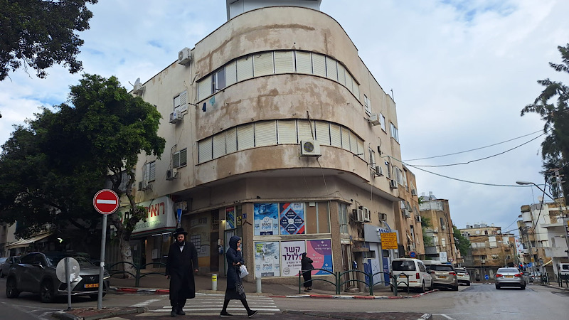 בין ממ״ד לבאוהאוס: משפחות חרדיות בהדר חיות בין מבנים לשימור להיעדר ביטחון