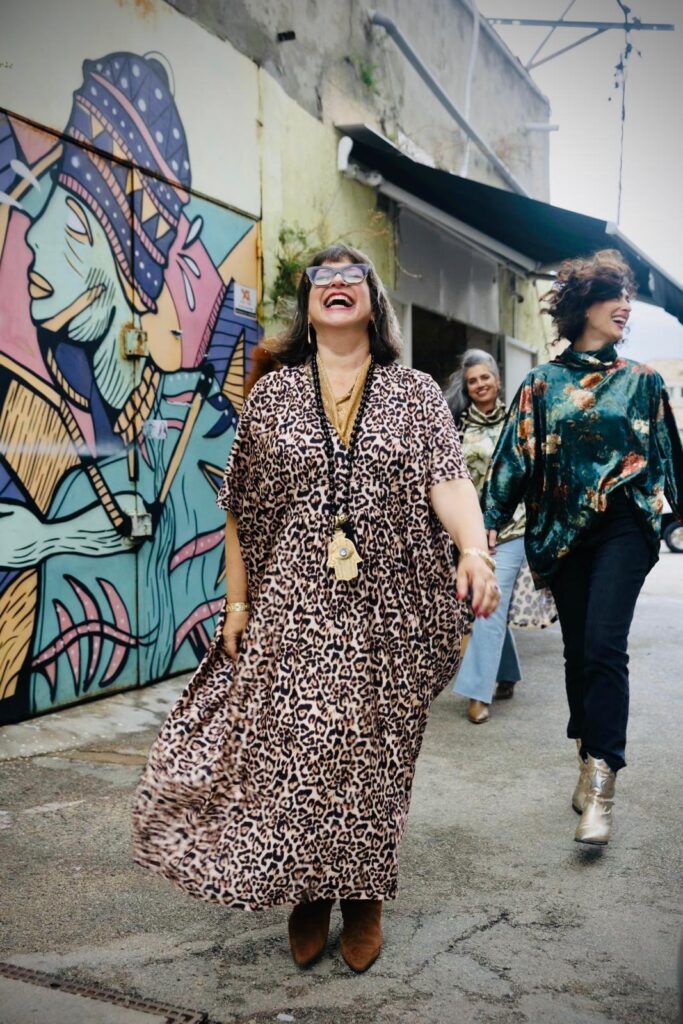 מעצבת האופנה קרן שביט | צילום: כרמית דבורה אטדגי