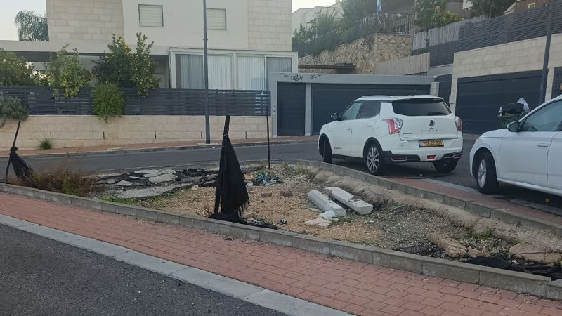 תושבי גבעת אלונים לעירייה: 