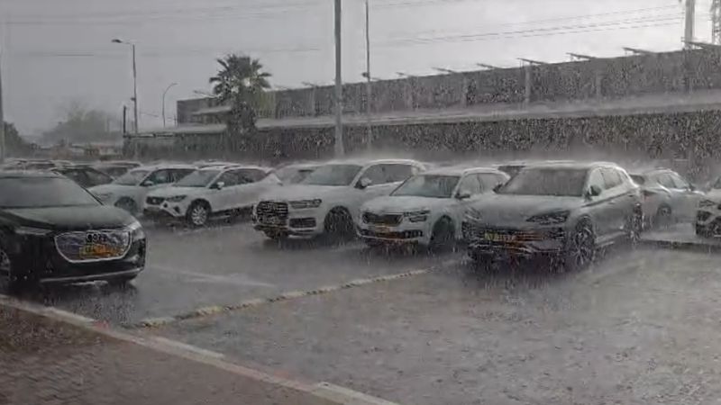 ברד יורד בחיפה, חמש טיסות מנמל התעופה בוטלו