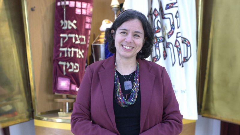 הרבה נעמה דפני: 