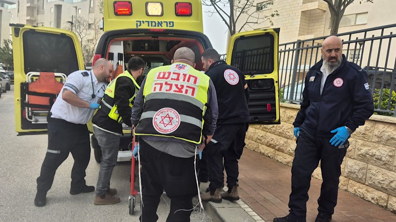 קרית אתא: פעולות החייאה בילדה בת 4 שהתמוטטה בביתה