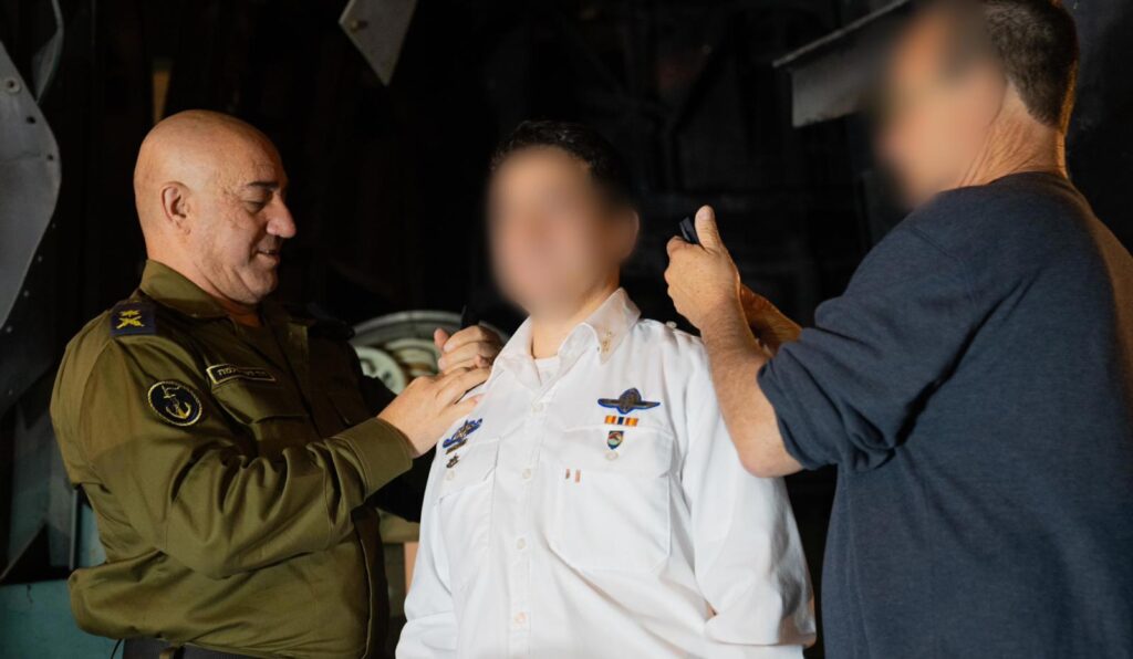 נכדו של חלל אסון אח