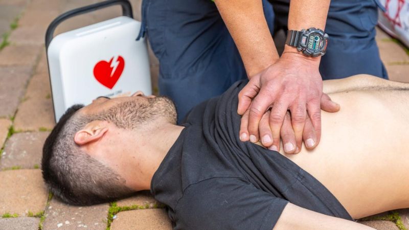 לראשונה בישראל: ניתן לרכוש דפיברילטור ביישומון וולט