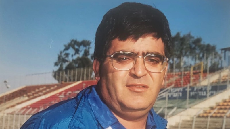 עולם הכדורגל באבל: המאמן רוני דורה הלך הבוקר לעולמו בגיל 71