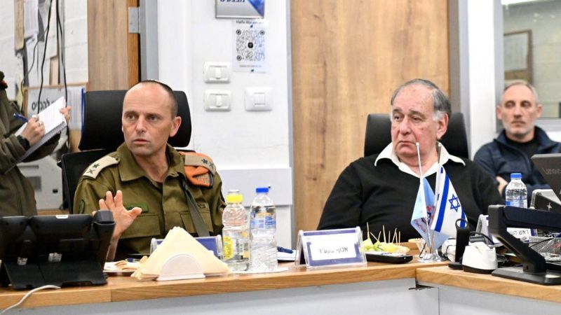 מפקד פיקוד העורף במנ